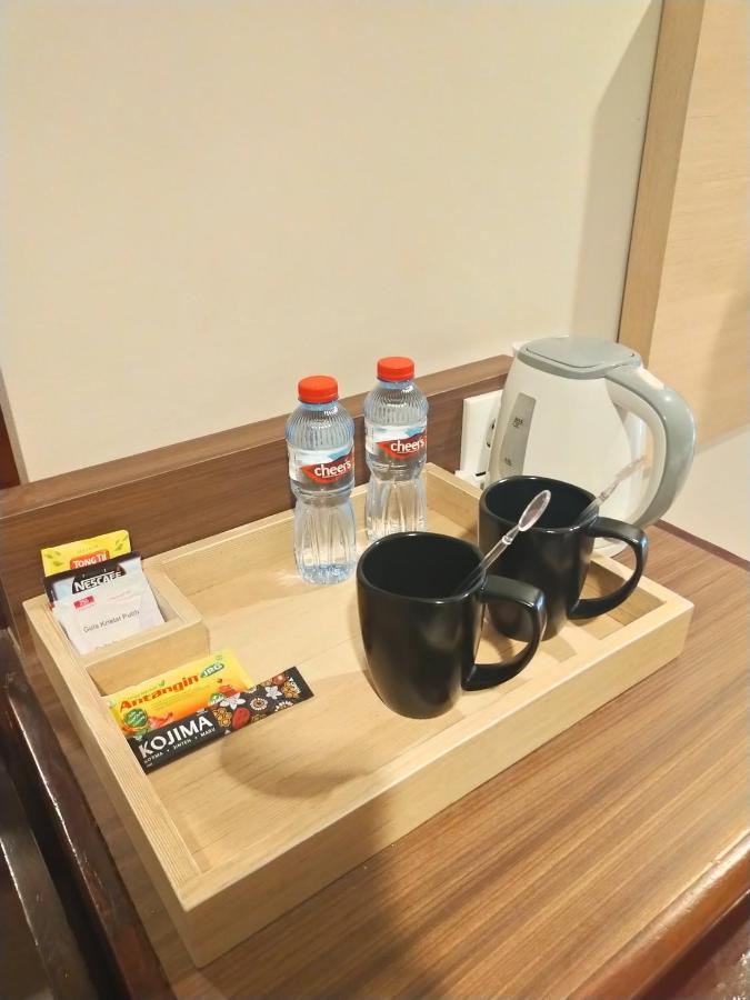 Hotel Sofia Juanda Surabaya Sidoarjo Exteriör bild