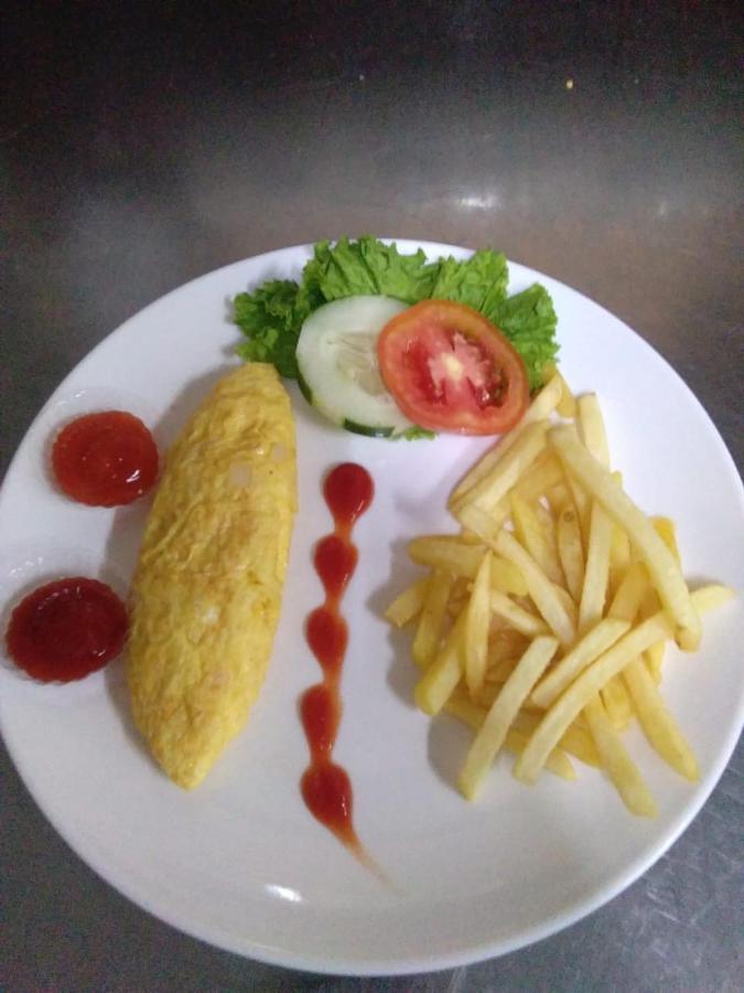 Hotel Sofia Juanda Surabaya Sidoarjo Exteriör bild