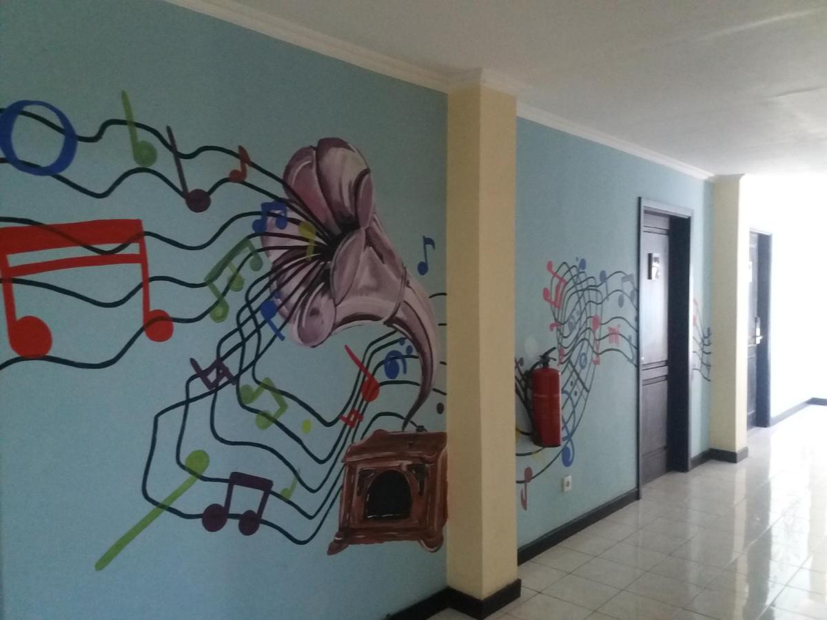 Hotel Sofia Juanda Surabaya Sidoarjo Exteriör bild